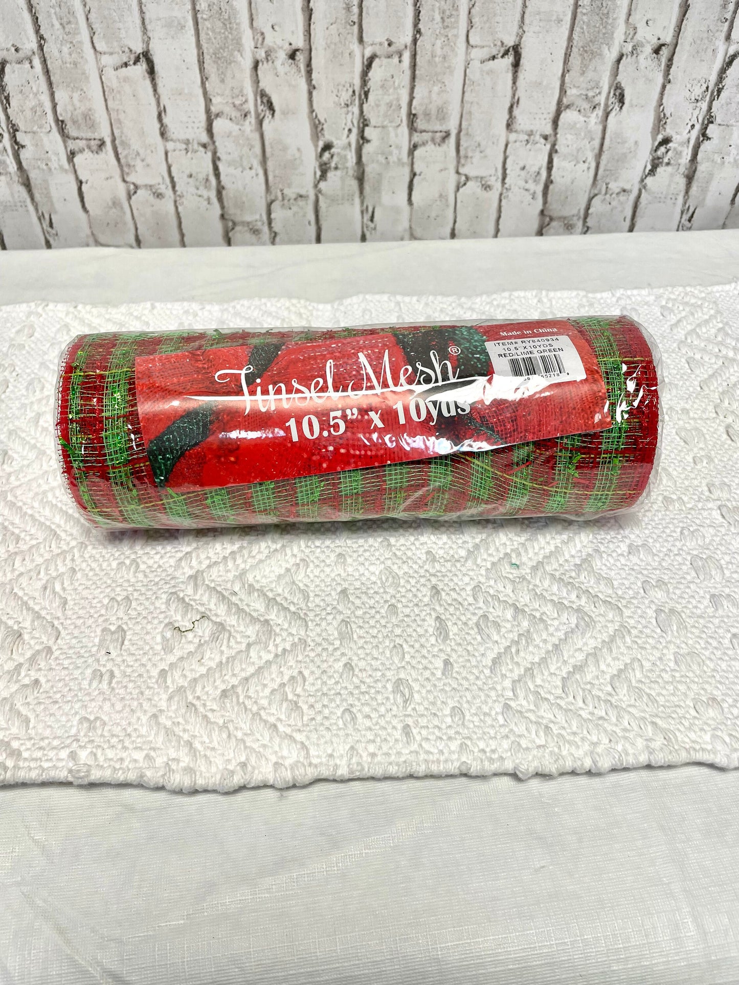 RY840934, red lime green mesh, laser foil check mesh