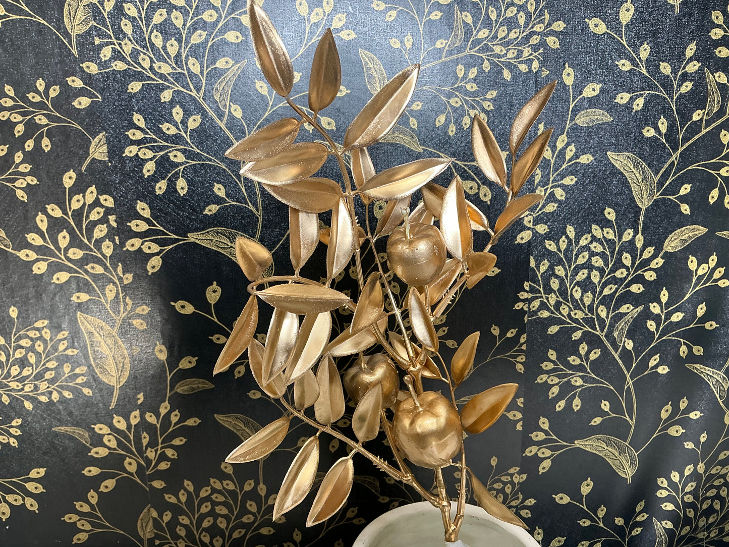 Gold Apple leaf pick, XP551521-058