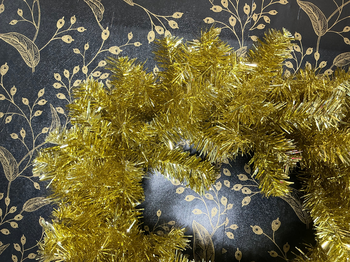 Metallic Gold Wreath Base - 20”