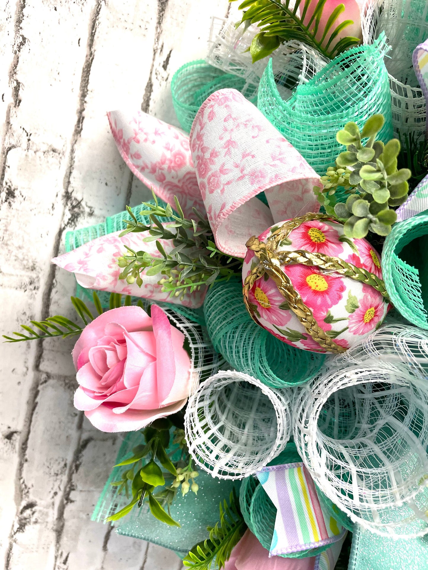Easter wreath, Easter decor, Easter door hanger, bunny wreath, bunny decor, bunny door hanger, housewarming gift, shipping included in pric