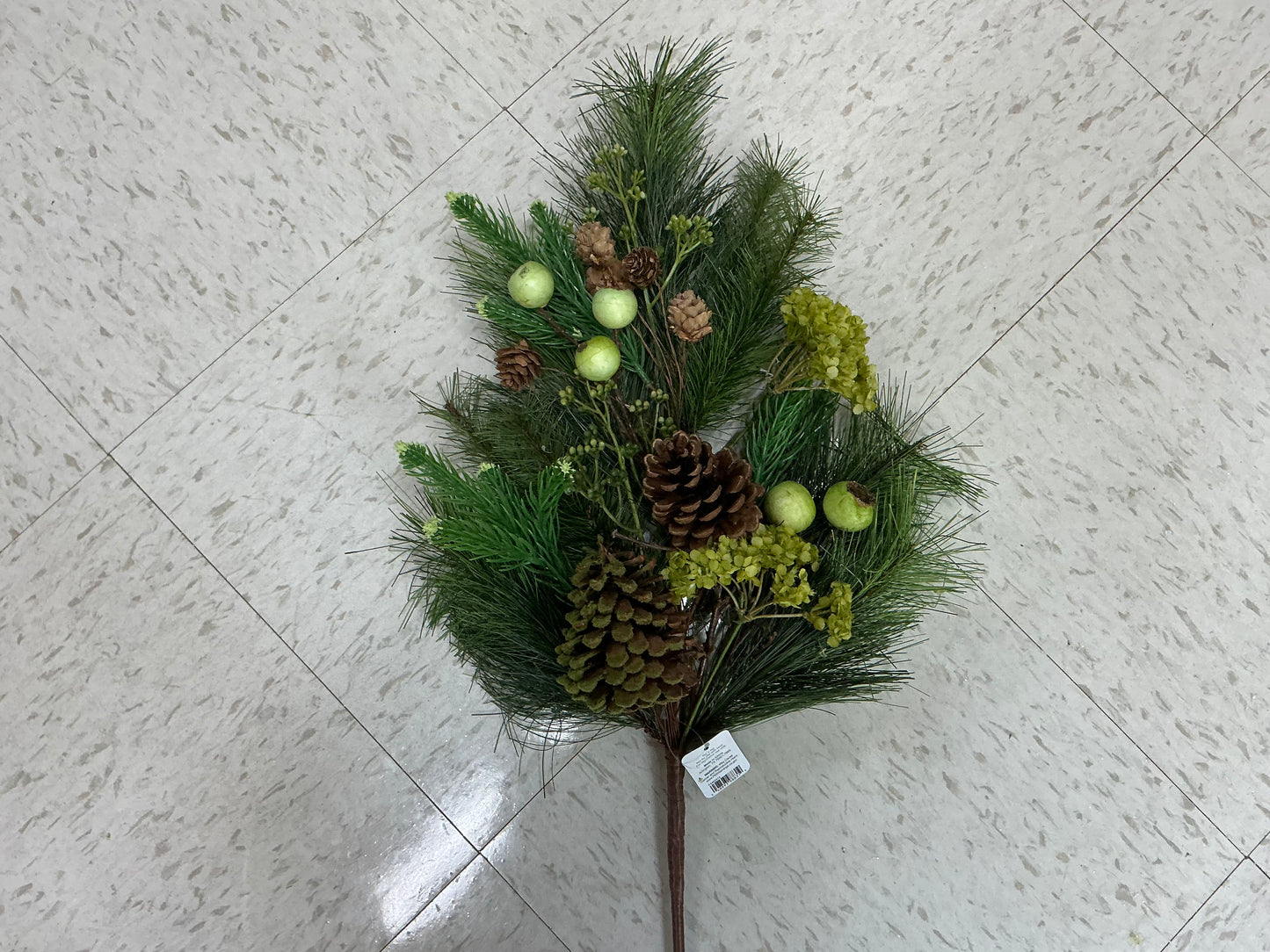 Mixed Pine Spray, F4402313