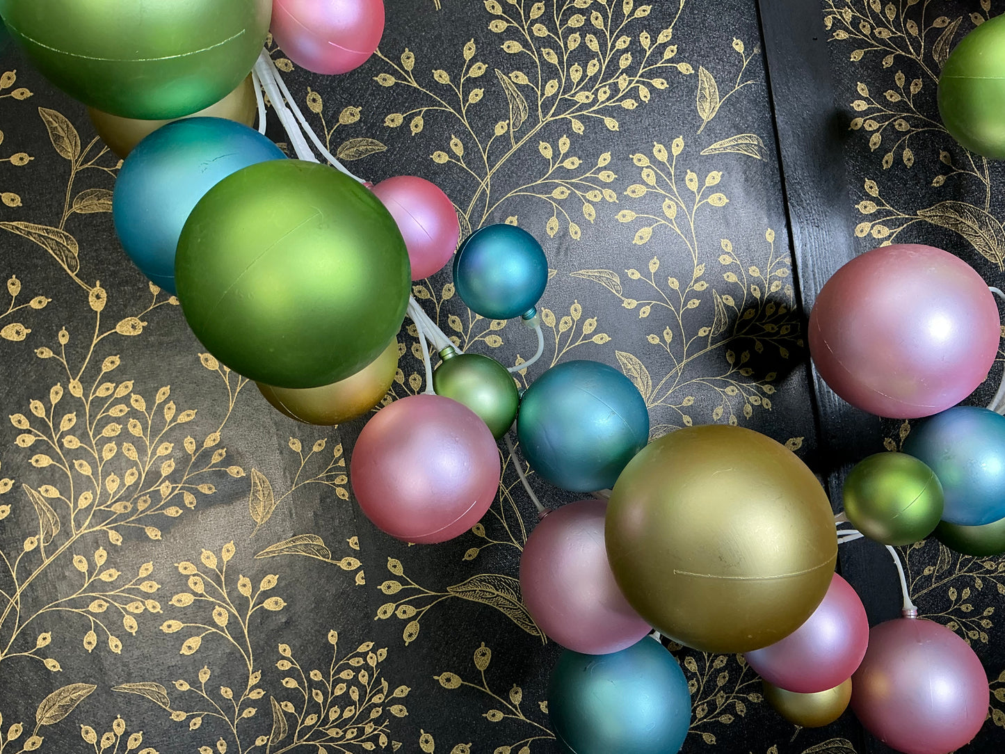 Pastel Pearl Ball Garland, G4532757