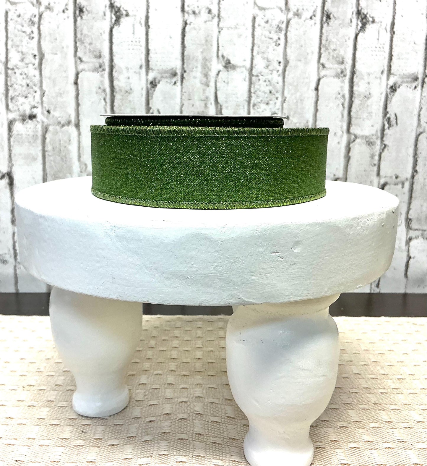 Moss Green Shimmer Ribbon, 1.5” x 10YD, Wired, RGE138052