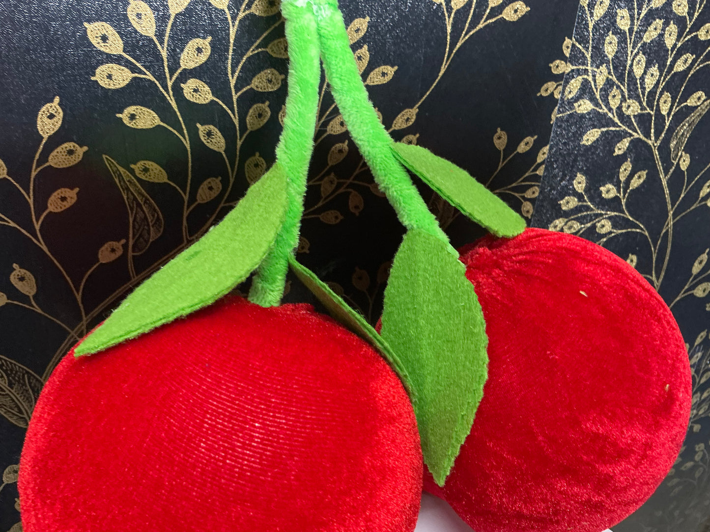 Medium Cherry Attachment - 63918RD