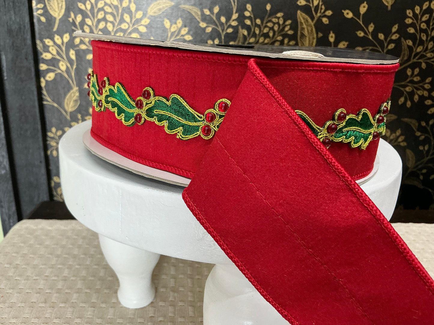 Holly Ribbon, Farrisilk, RG009-02