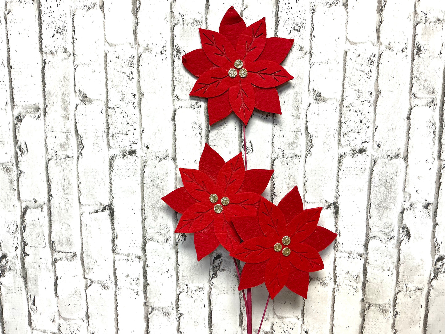 Felt Poinsettia stem, XP017324