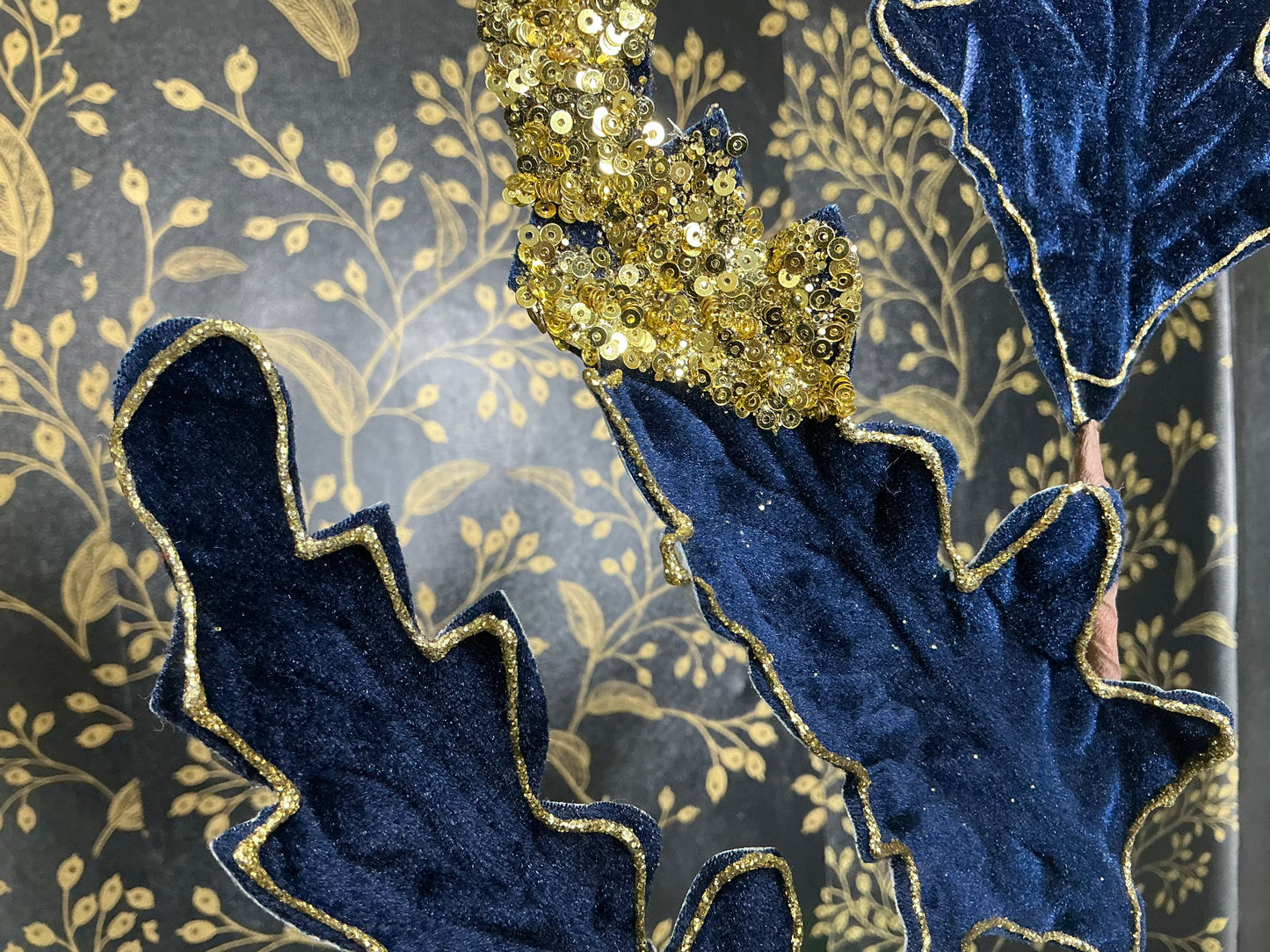 Glitter Velvet Acanthus, Navy, MTX75806