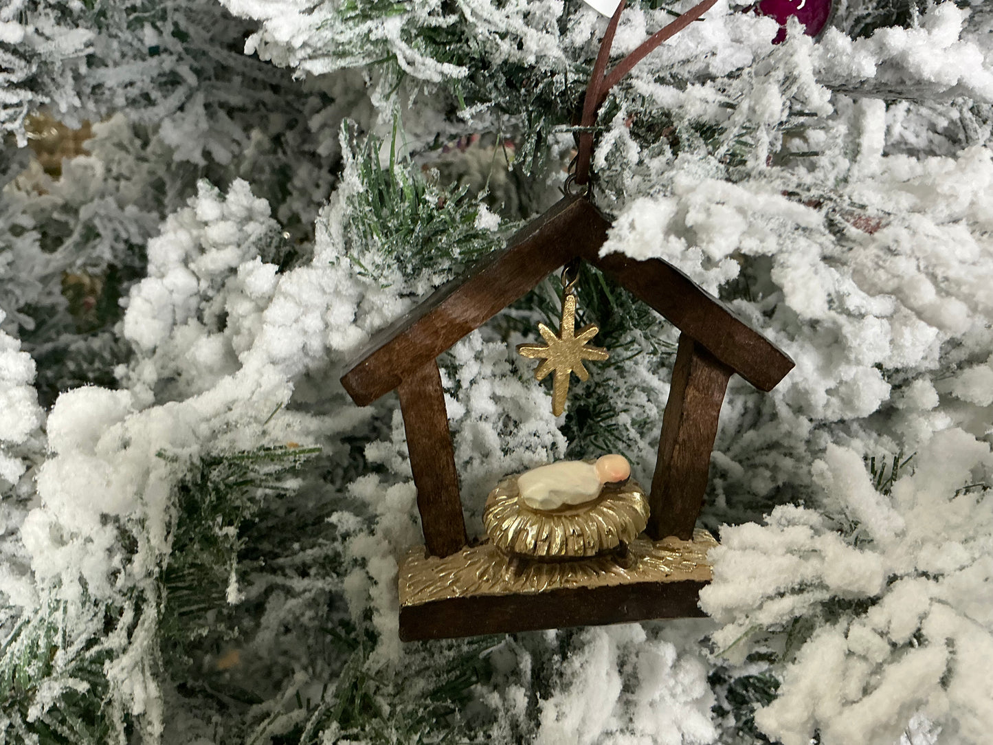 Holy family in stable Ornament, 9750563