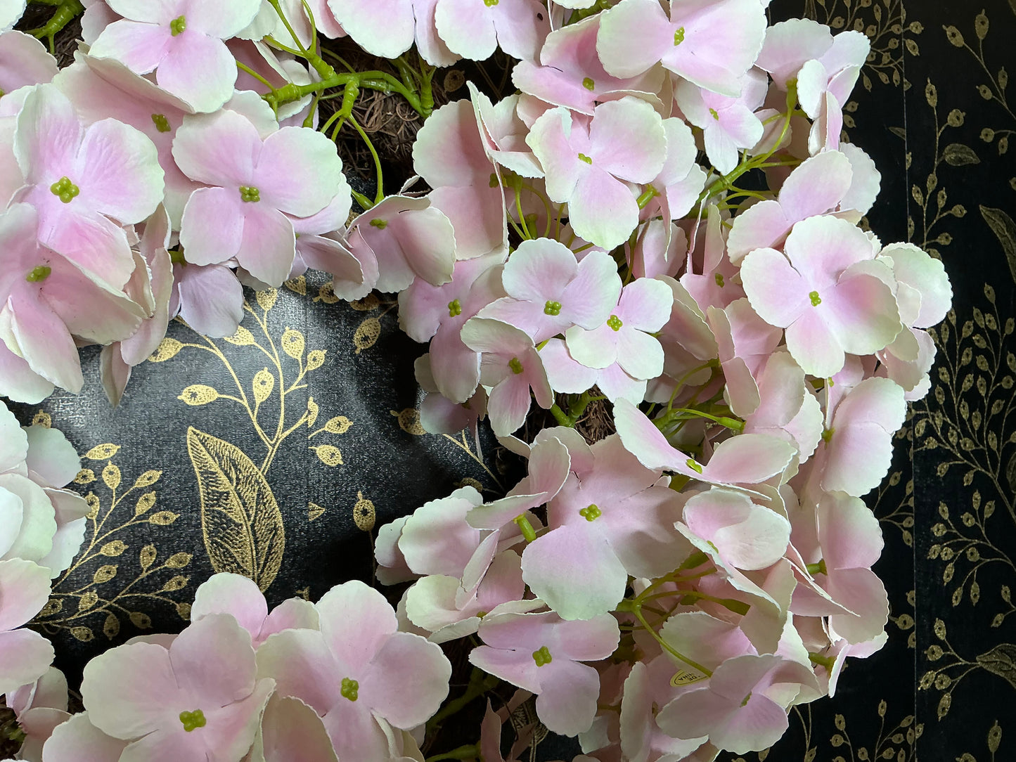 White/Pink Hydrangea Wreath - 20” - W4533132