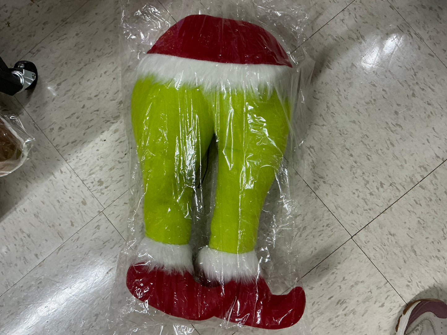 Green/red legs