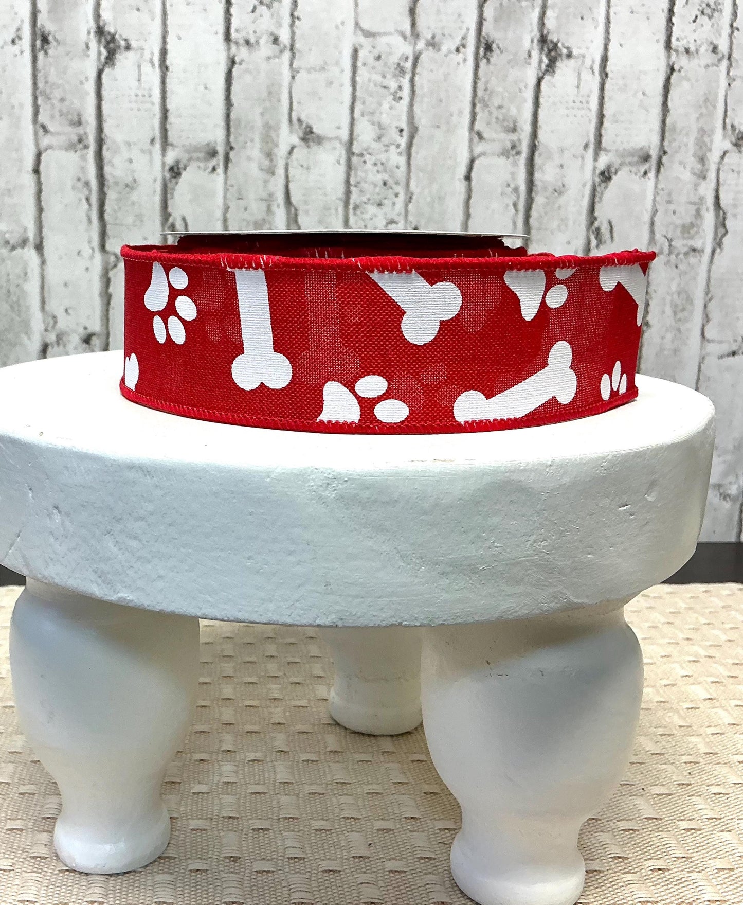 Paw Prints with bones ribbon, Red and White, Wired, 1.5” x 10YD, RGA115324