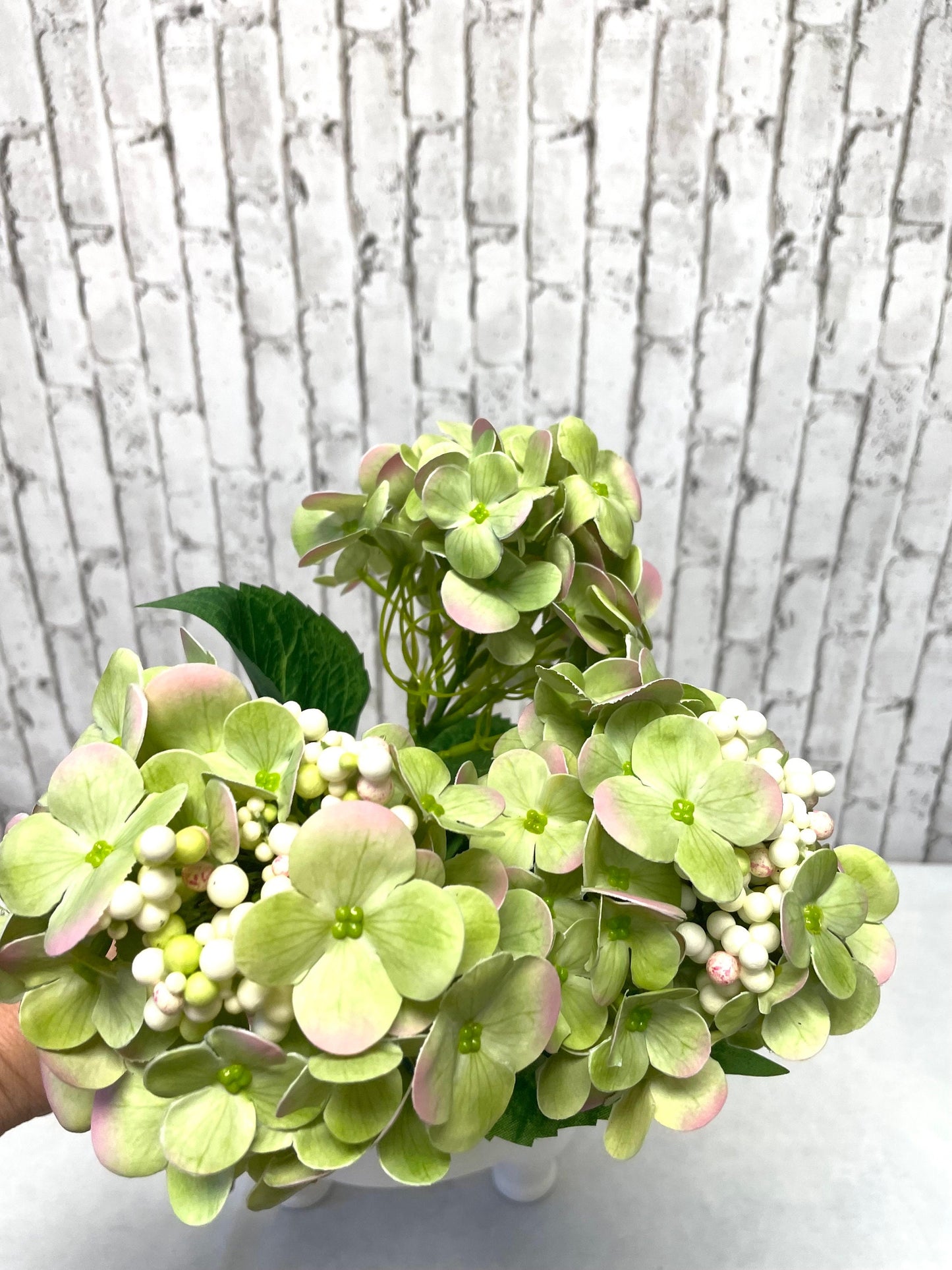 green hydrangea berry bundle stems, MTF23873, green hydrangeas, hydrangea stems, spring florals, summerflorals
