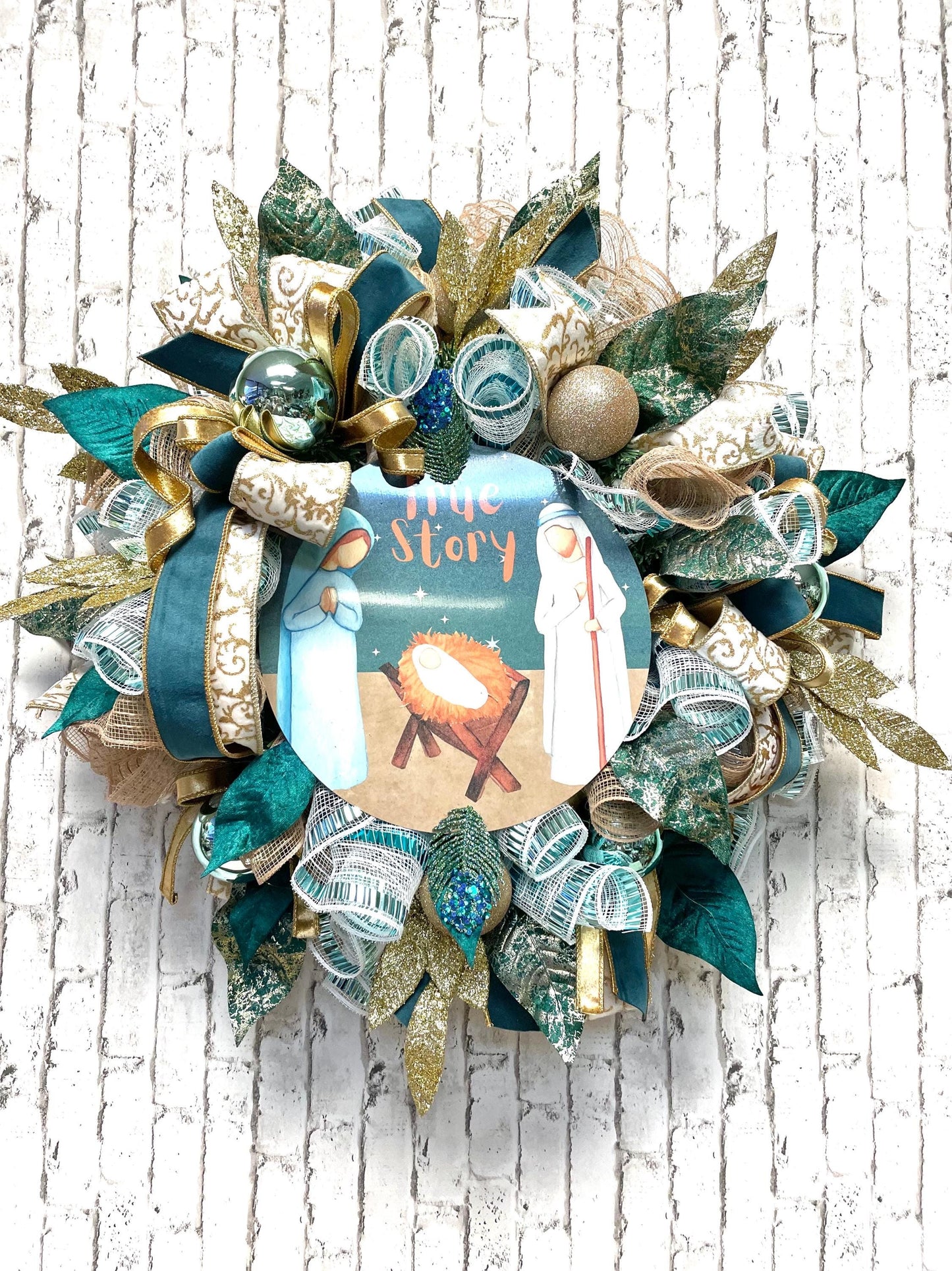 Christmas wreath, Nativity Christmas wreath, Nativity Christmas decor, religious Christmas wreath, religious wreath, free shipping