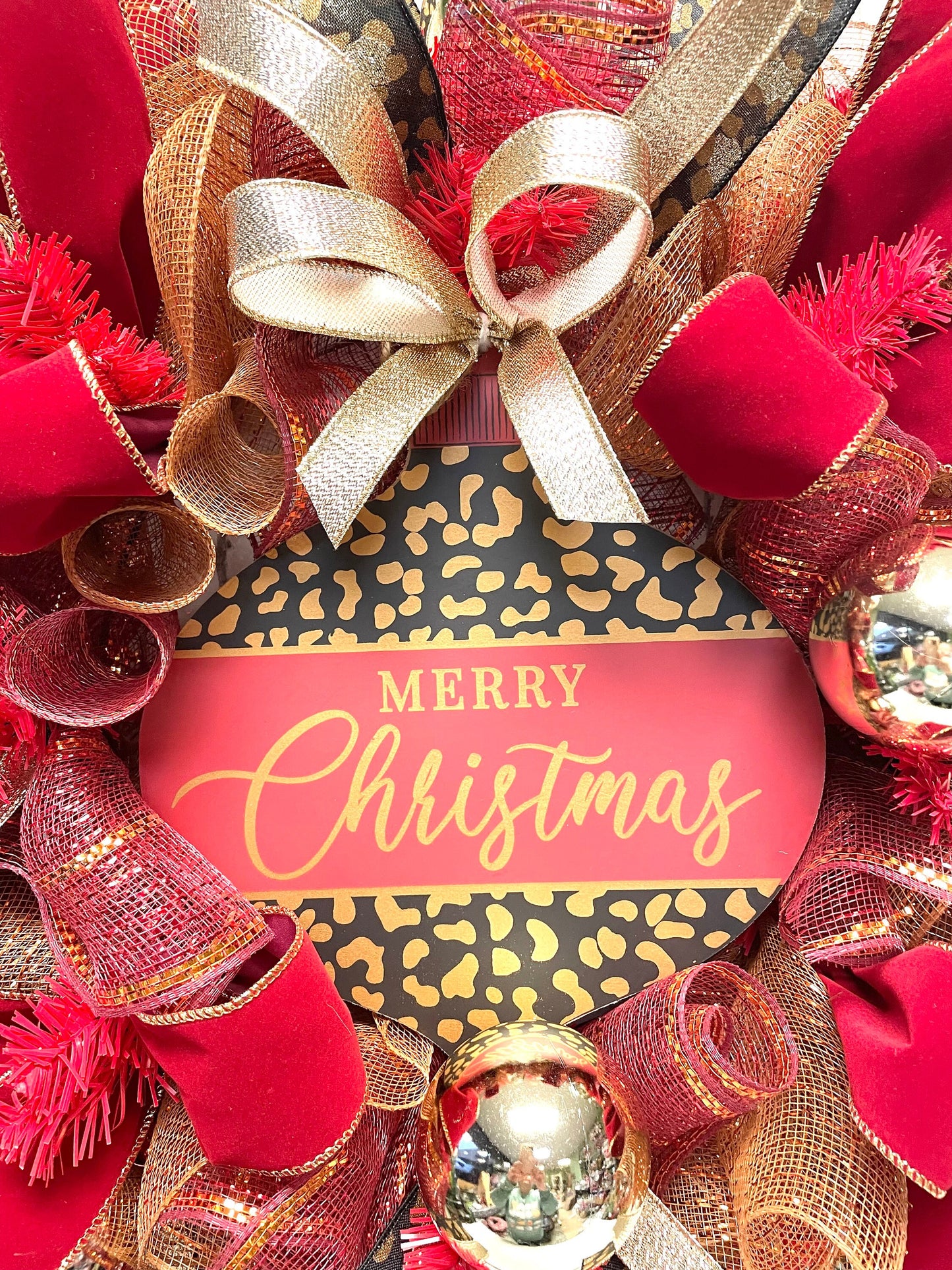 Christmas wreath, Christmas wreath with leopard, Christmas wreath with cheetah,  Christmas mesh wreath, free shipping