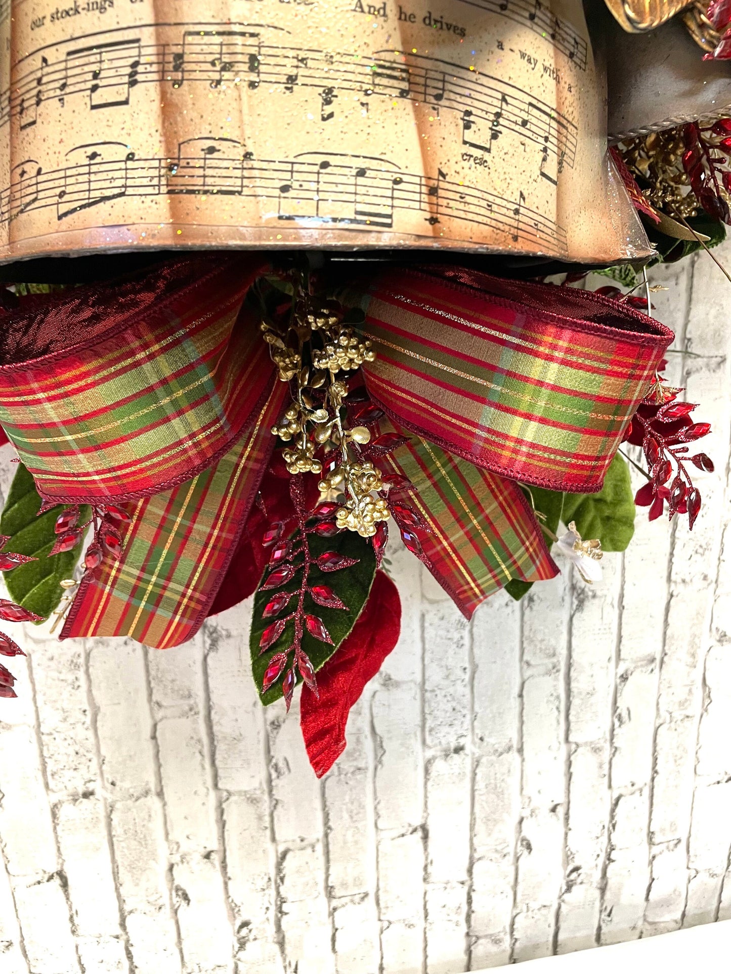 Santa wreath, traditional Santa wreath, Saint Nicholas wreath, traditional Christmas wreath, vintage Santa Christmas wreath, shipping includ