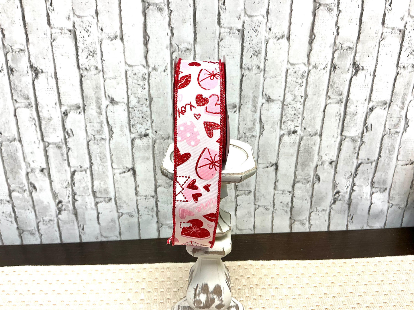 Pink, Red and white Heart Valentine ribbon, 1.5”x10yds, Wired, RGF116215