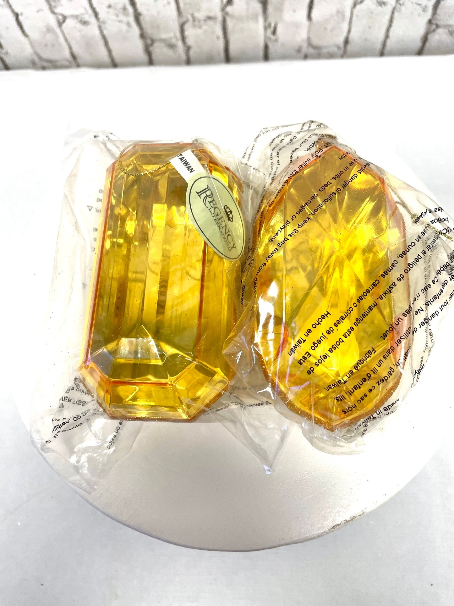 small 5 inch double pack Gold oblong/rectangle jewels, gold 2 pack 5 inch jewels, MTX67414,