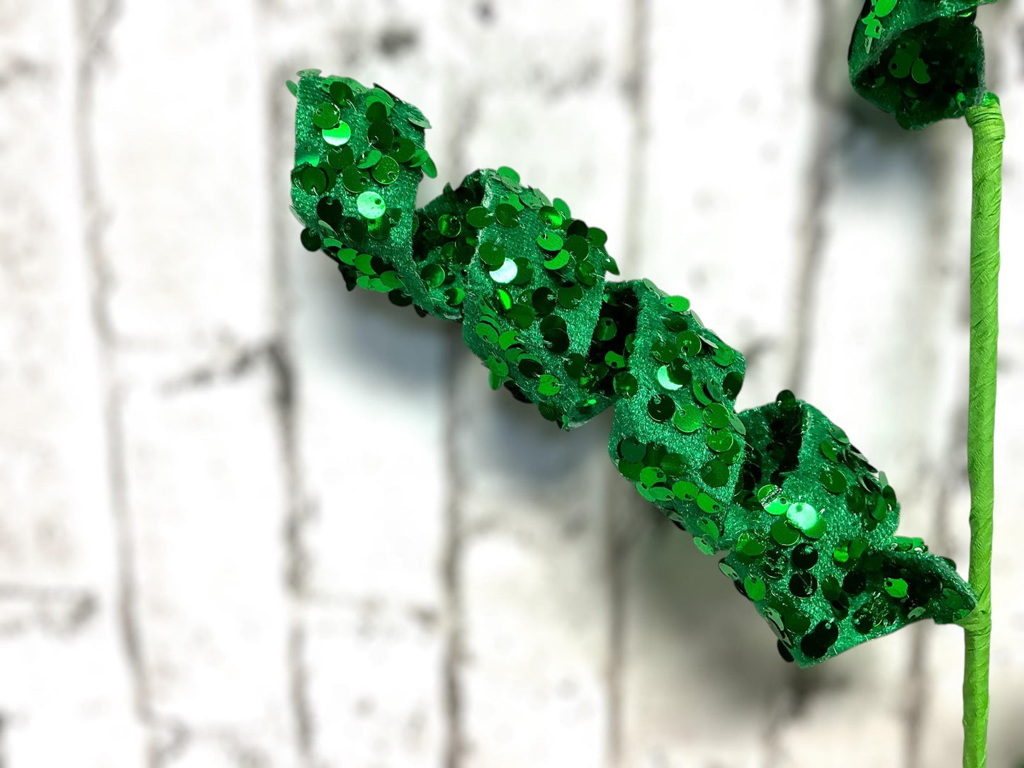 Green Sequin Curly Spray, 85998GN