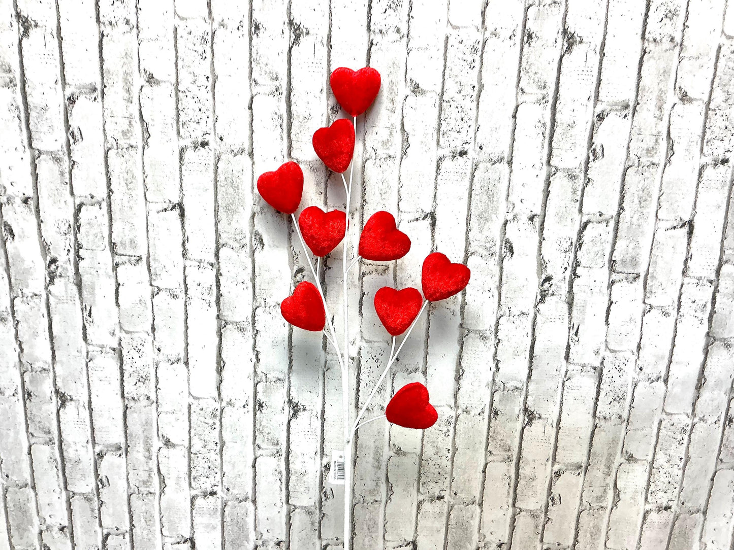Heart Spray, 24” tall, HV136924, Valentine Hearts, velvet hearts