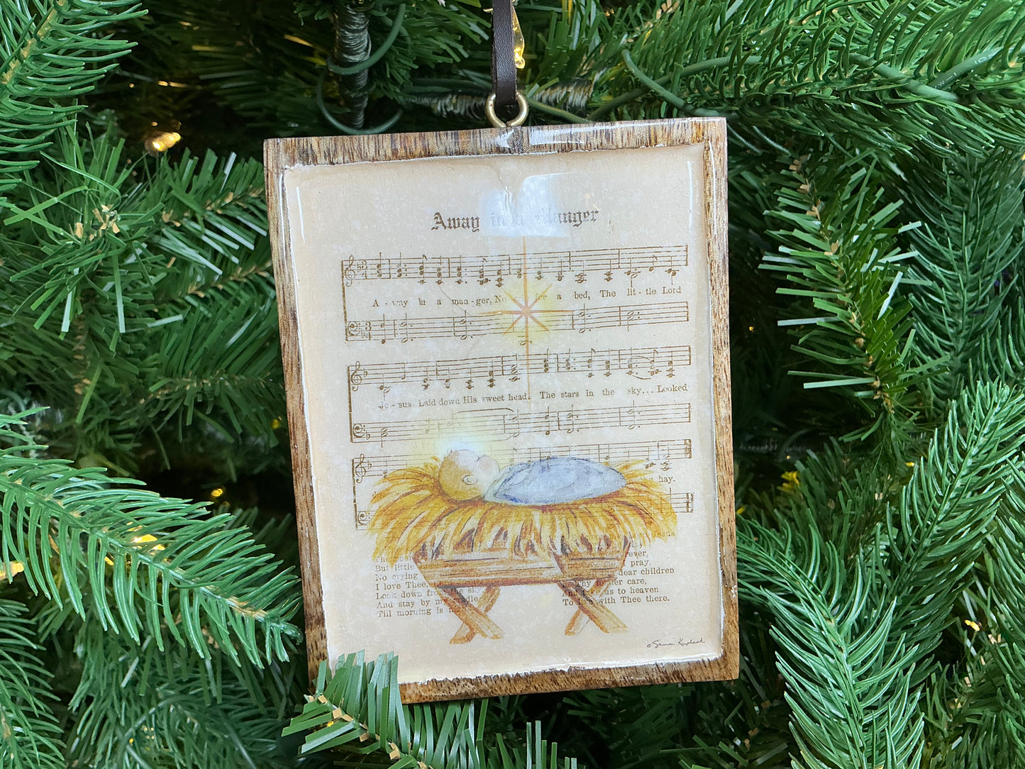 Sheet Music Ornament