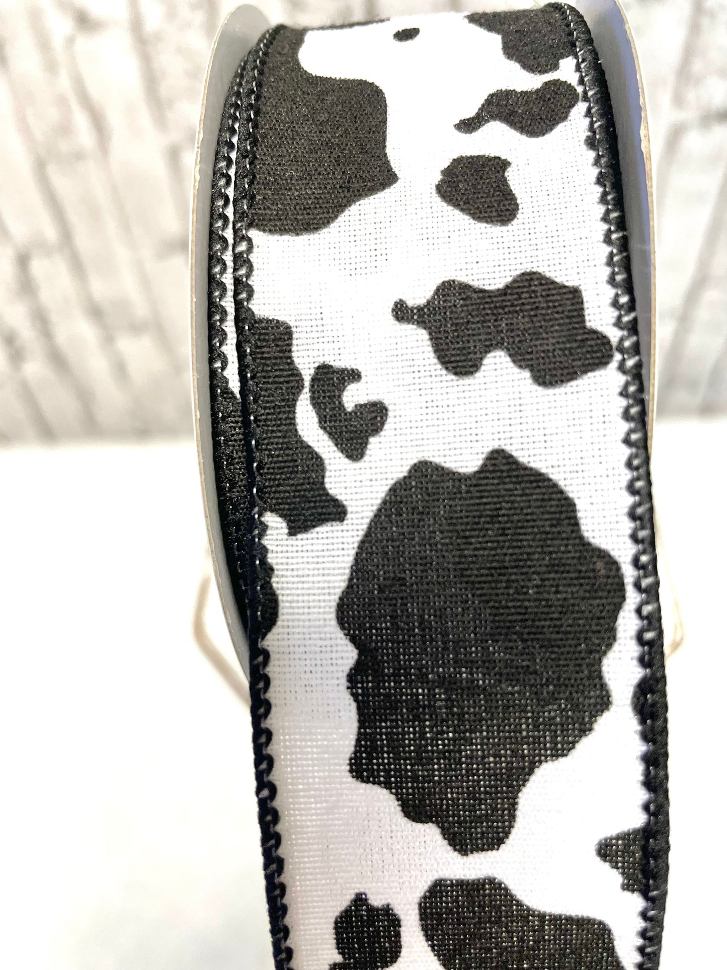 Black and white cow print ribbon, RGB137602