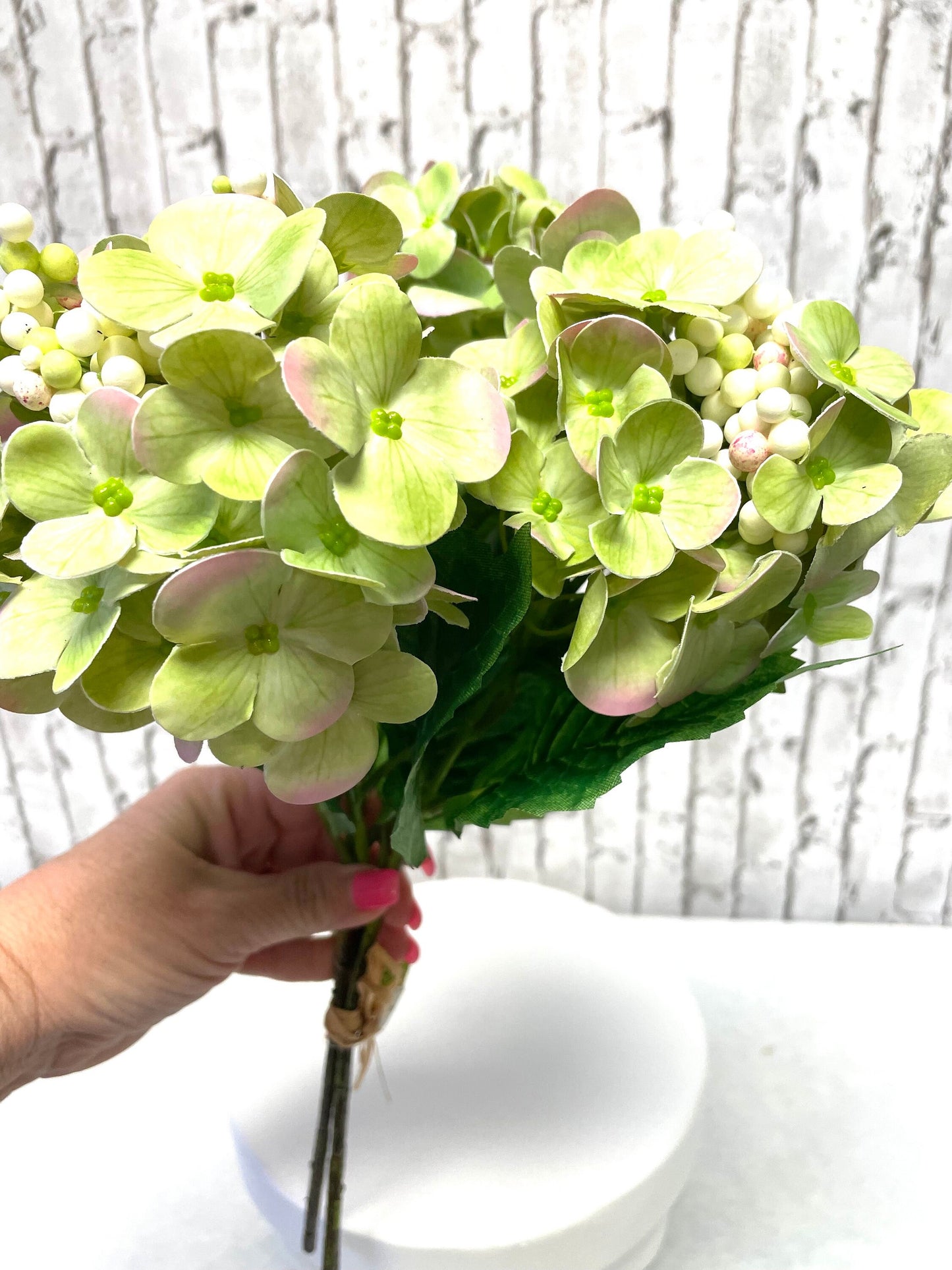 green hydrangea berry bundle stems, MTF23873, green hydrangeas, hydrangea stems, spring florals, summerflorals
