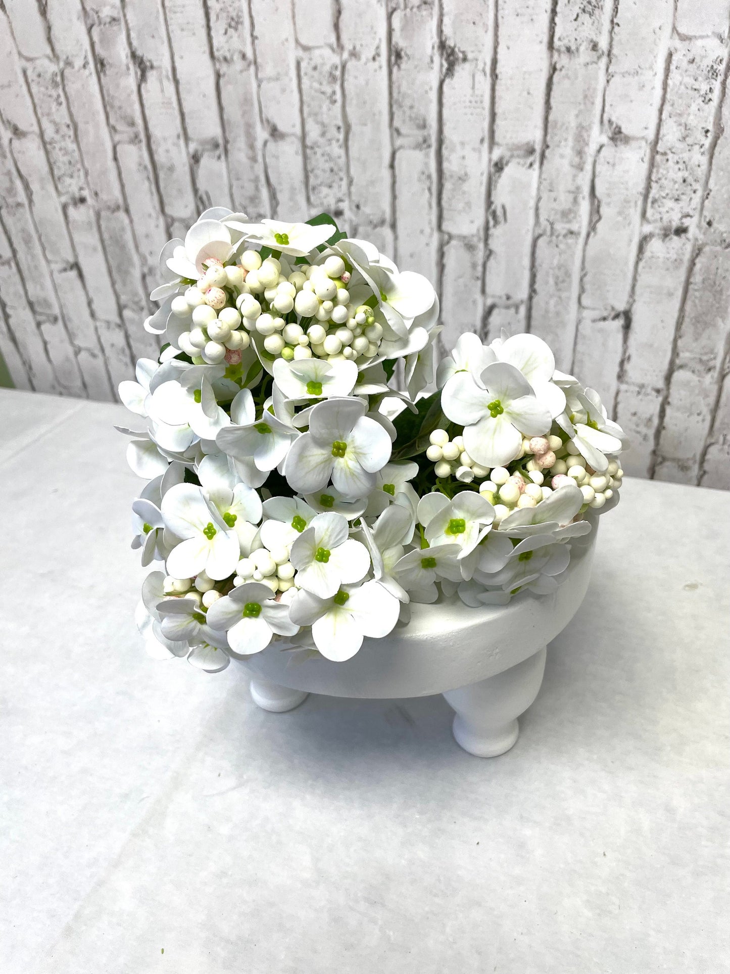 white hydrangea berry bundle, MTF23873, hydrangea bundle, silk florals, spring flowers, summer florals
