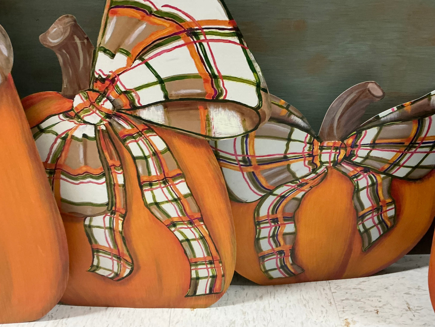 Modern Plaid Pumpkins, Round Top Collection