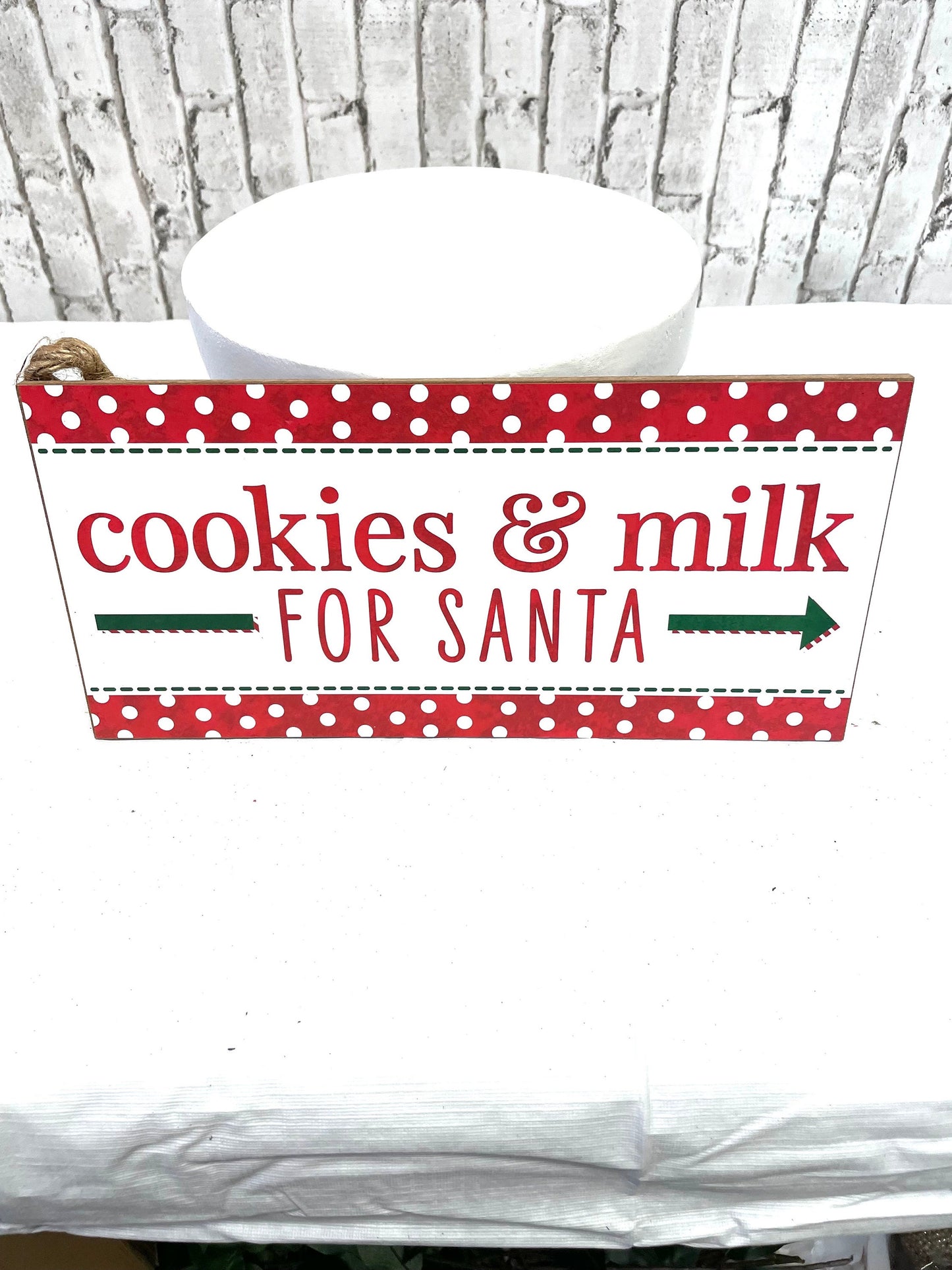 Christmas wreath sign, cookies and milk wreath sign, AP7025, wreath sign, whimsical Christmas wreath sign