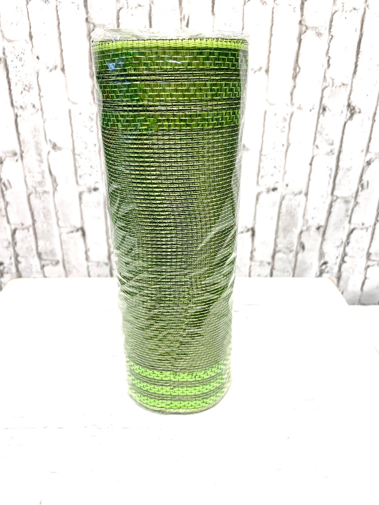 Moss green mesh, RE850249, green border strip mesh, moss green/apple green mesh, everyday mesh, Christmas mesh, summer mesh, spring mesh