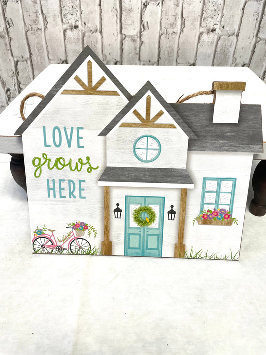 AP7088, love grows here wreath sign