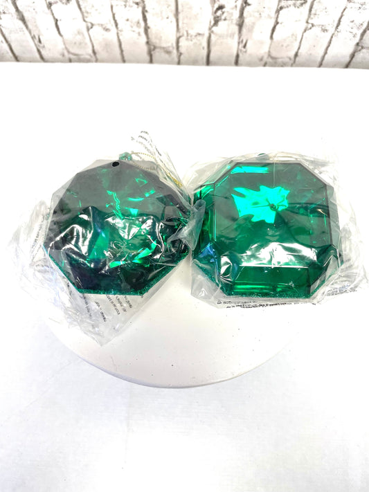emerald green 4 inch round/ square 2 pack gems/jewels, MTX67413, 2 pack green jewels, Christmas gems, Christmas jewels, 4 inch jewels/gems.