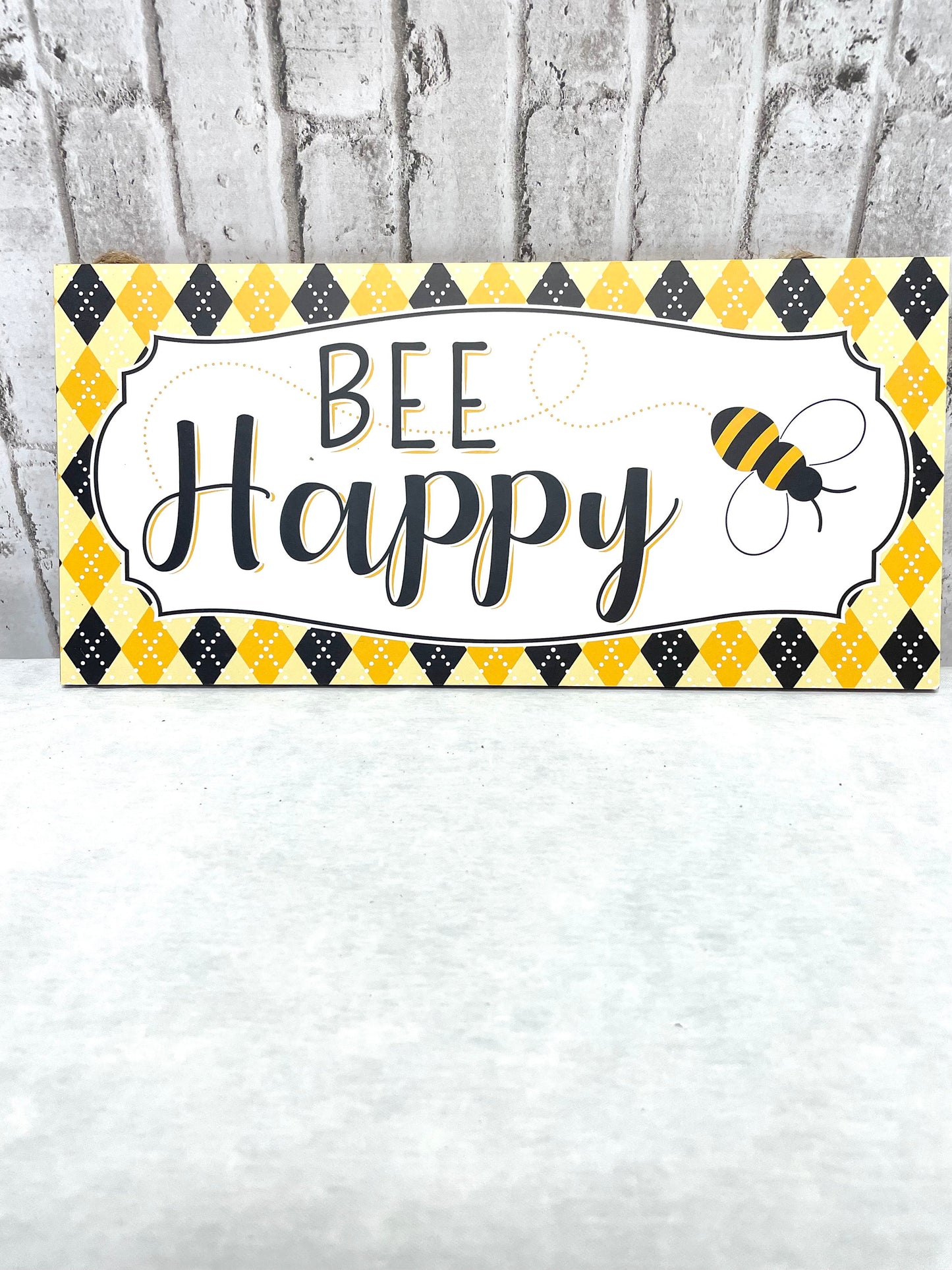 Bee sign, bee happy sign, spring bee sign, AP8492