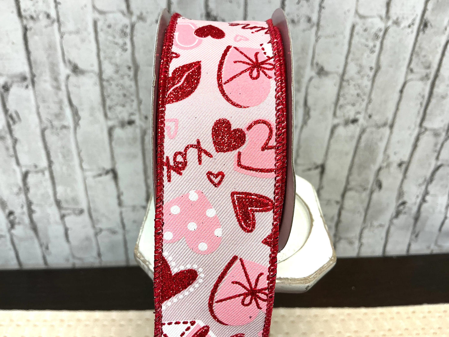Pink, Red and white Heart Valentine ribbon, 1.5”x10yds, Wired, RGF116215