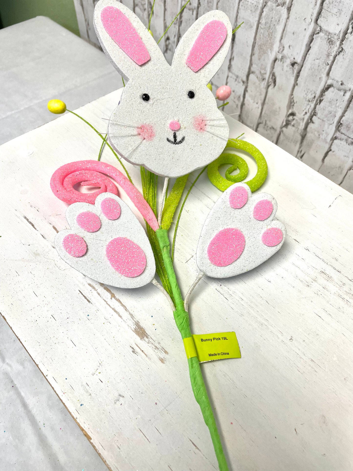 Bunny spray, Easter spray, 61904EAS, bunny curly pick, bunny pick, spring pick, Easter pick