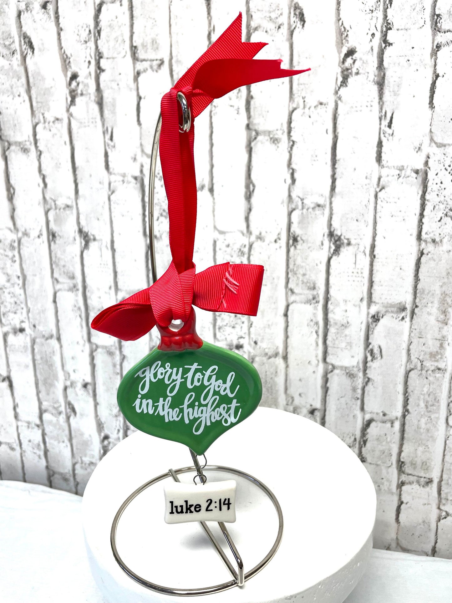 green and red Christmas ornament, Luke 2:14, glory to god in the highest
