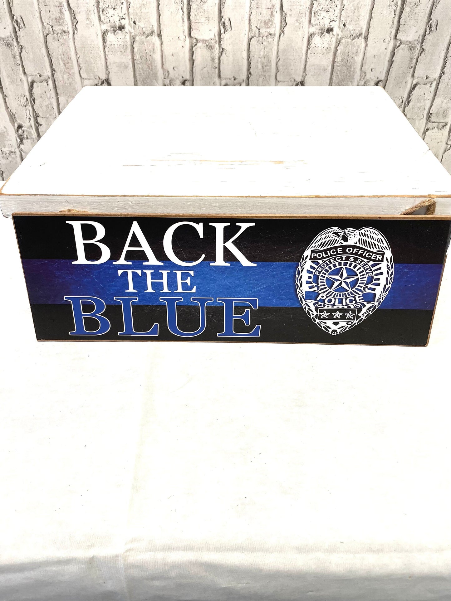 police wreath sign, AP806903, back the blue wreath sign, wreath sign