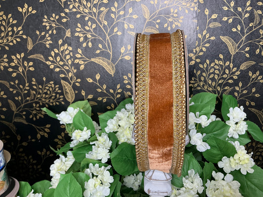 Antique gold Ribbon with bead trim - D Stevens - 05-1992