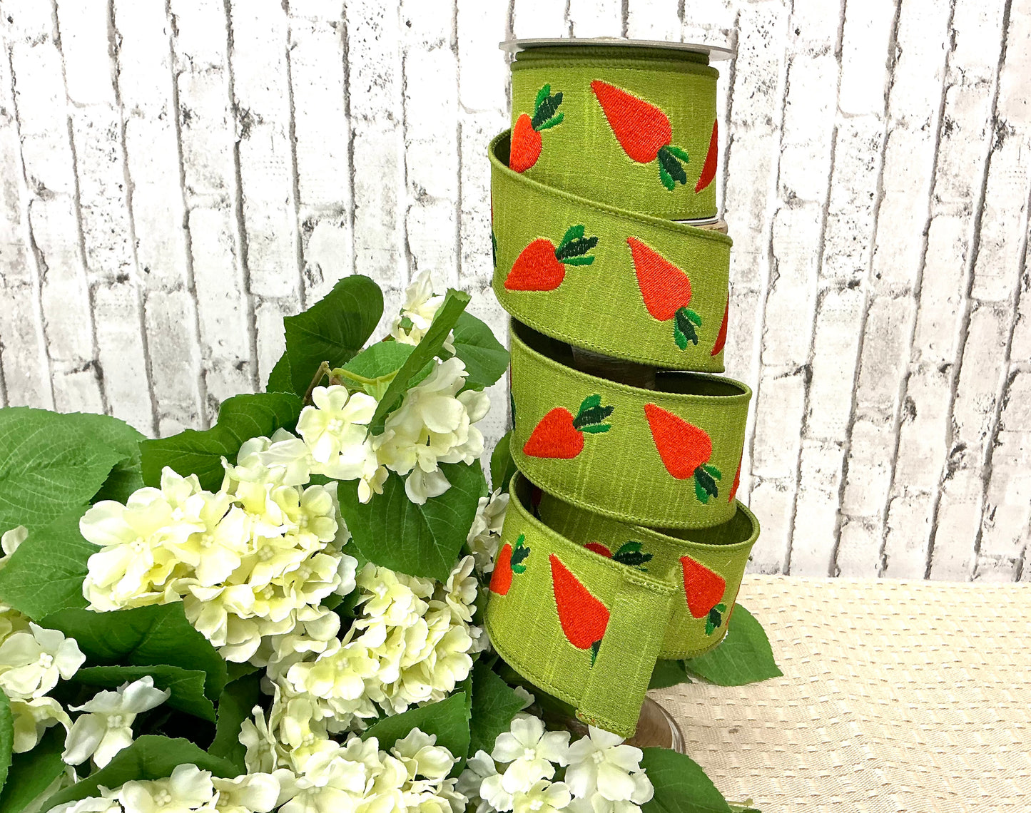 Cutesy Carrots, Farrisilk designer ribbon, SR089-12