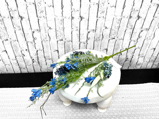 Blue flower and berry spray, FH807146