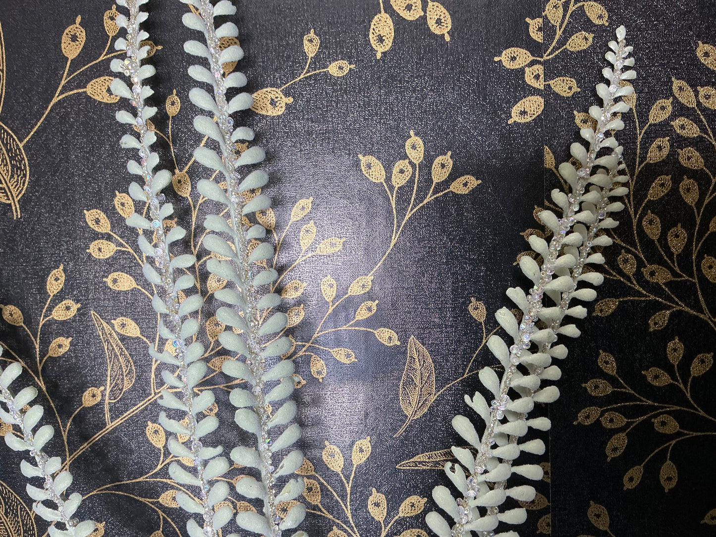 Light Green jeweled fern stem, CF100-13
