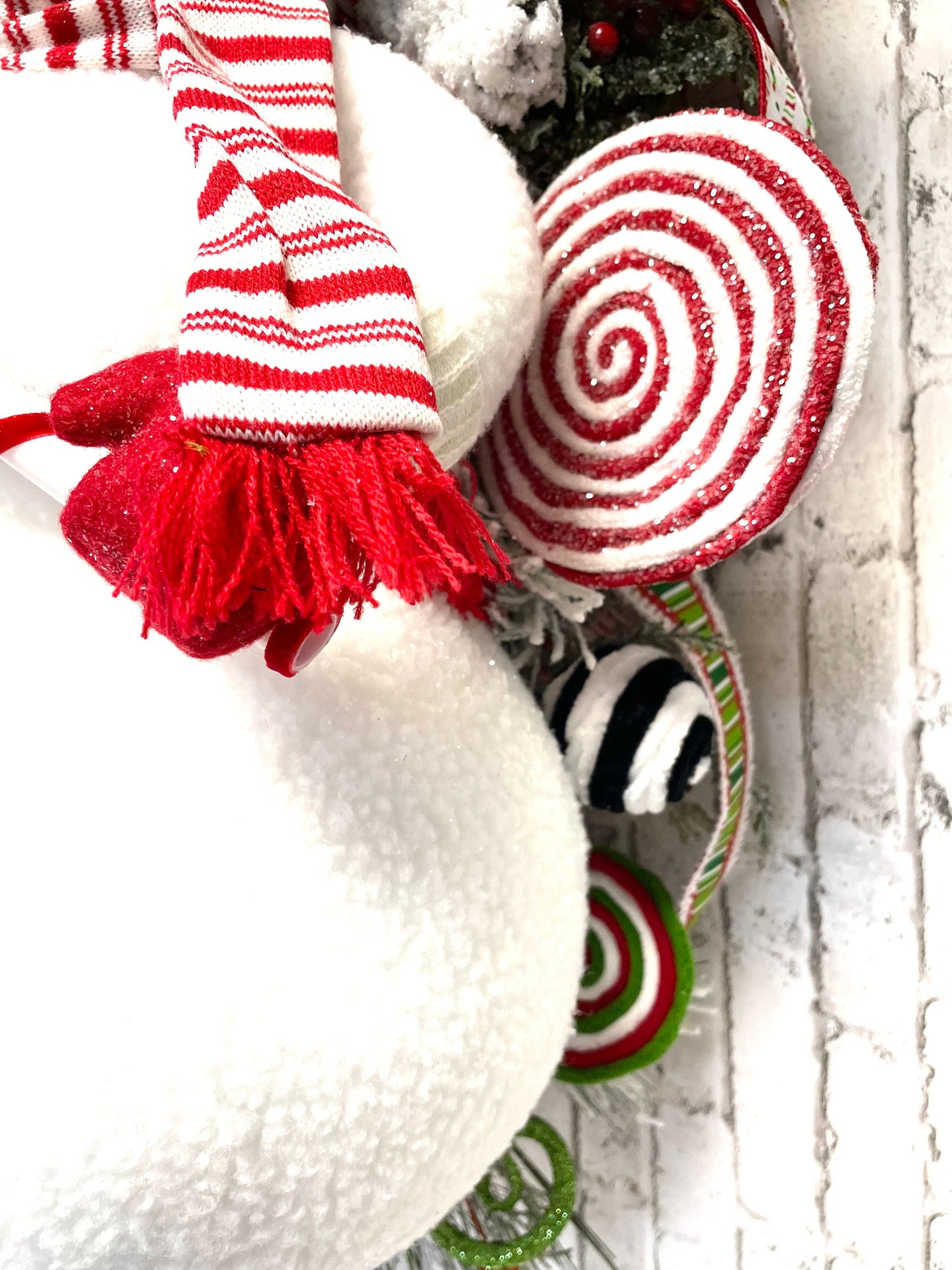 Snowman swag, Christmas swag, Christmas decor, snowman decor, snowman wall decor, whimsical snowman swag, shipping included