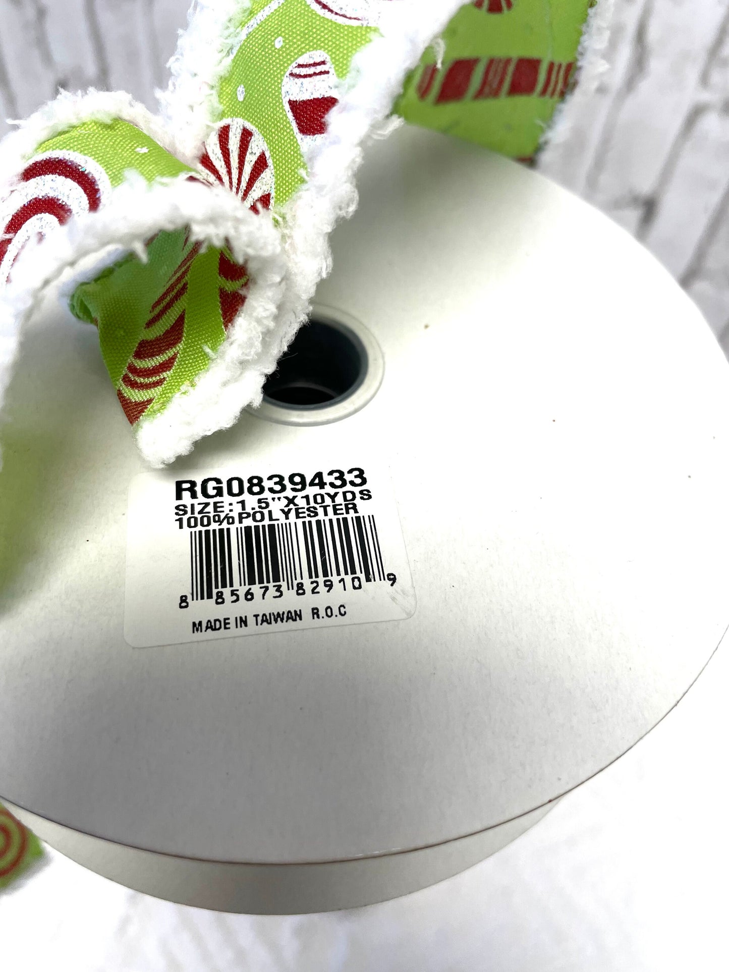 Christmas ribbon, peppermint ribbon, candy themed ribbon, RGO839433, lime green peppermint ribbon