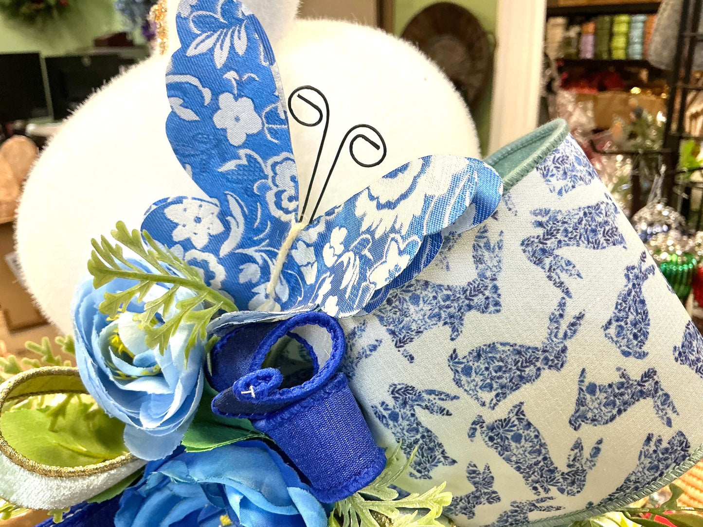 Blue and White Butterly spray, MT25905