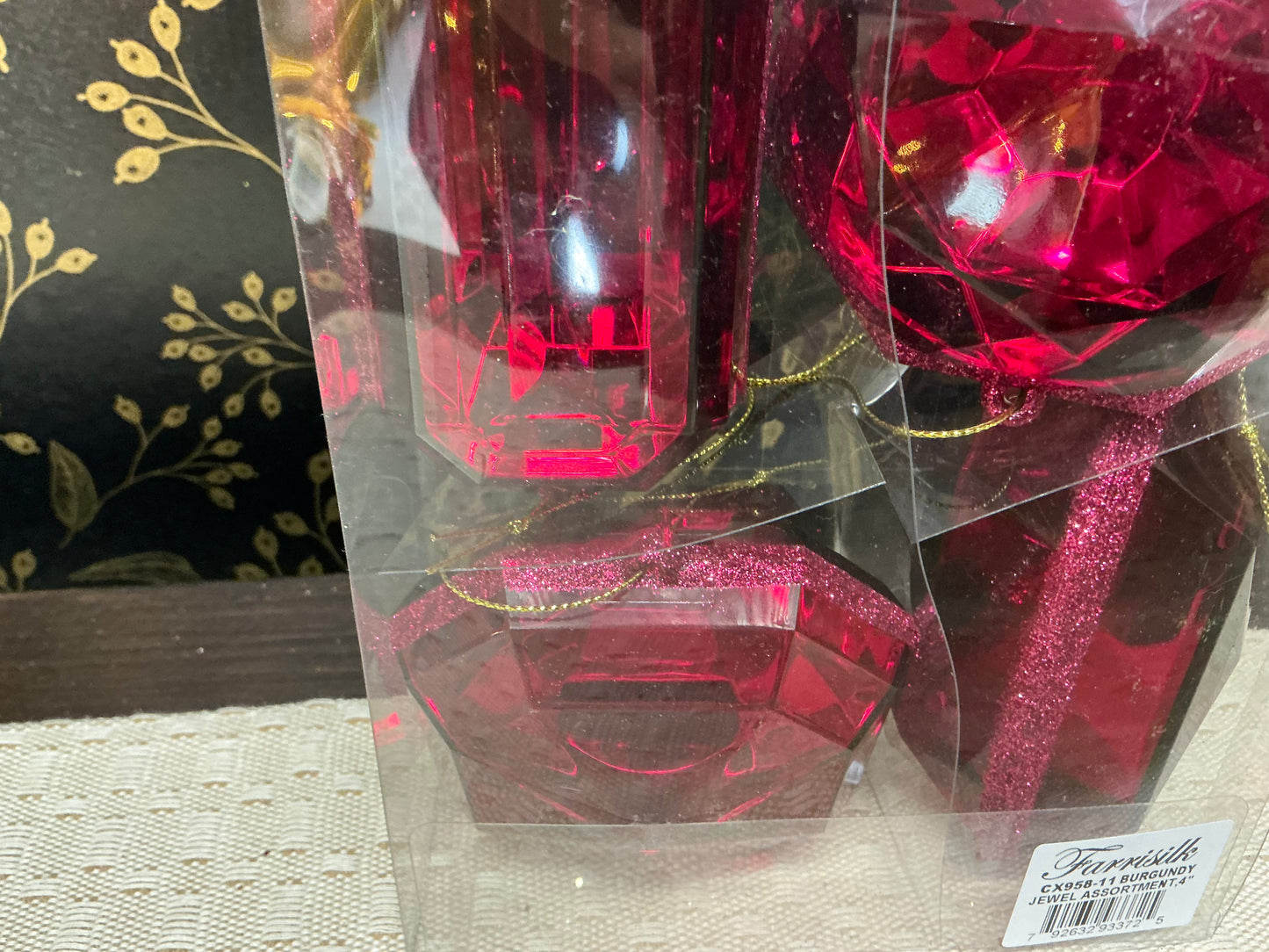 Burgundy Jewel/Gem Box, Farrisilk, CX958-11
