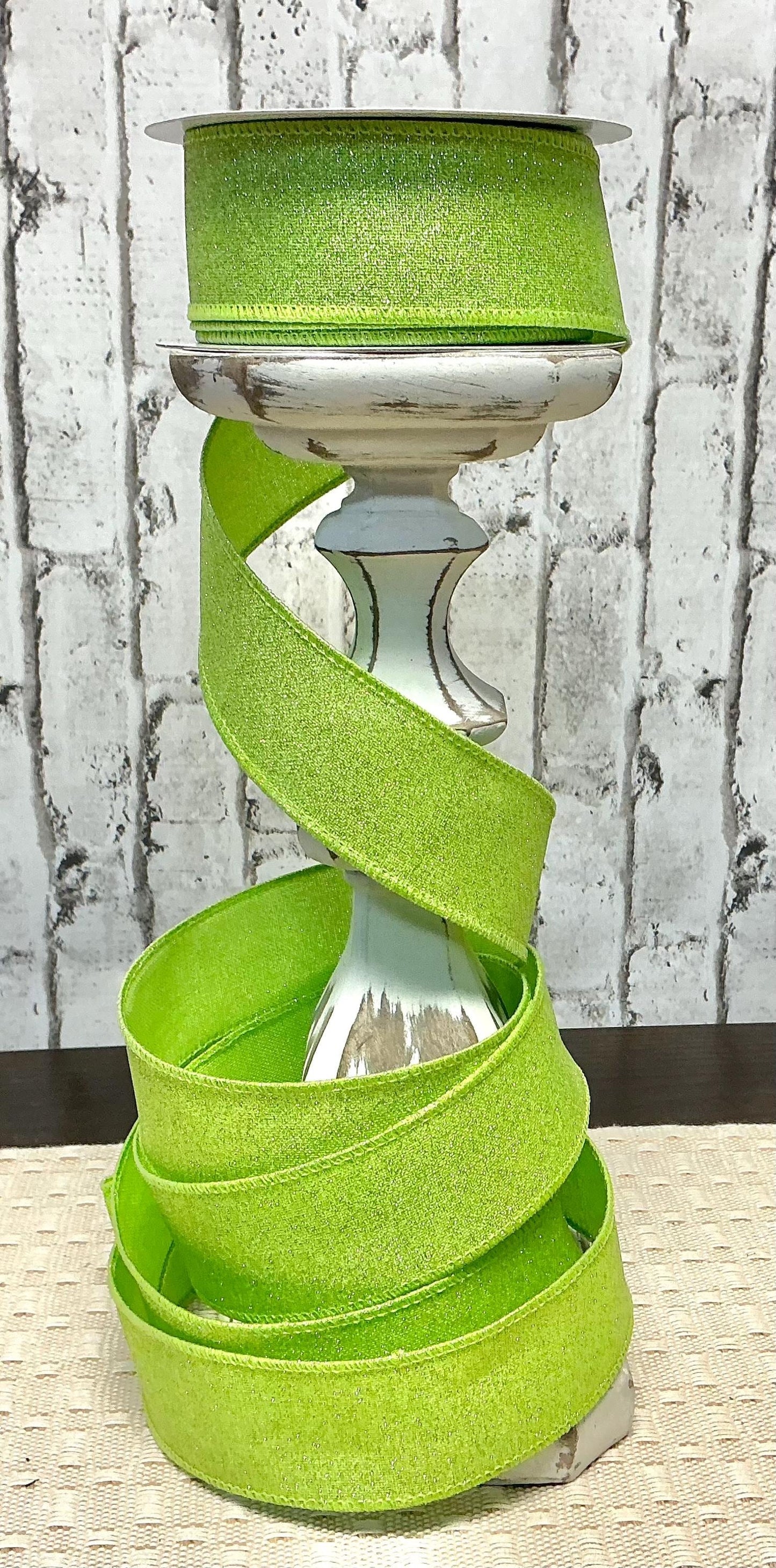 Bright Green Shimmer Ribbon, 1.5” x 10YD, Wired, RGE138009