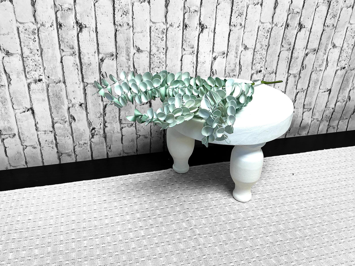 Green Eucalyptus, Artificial