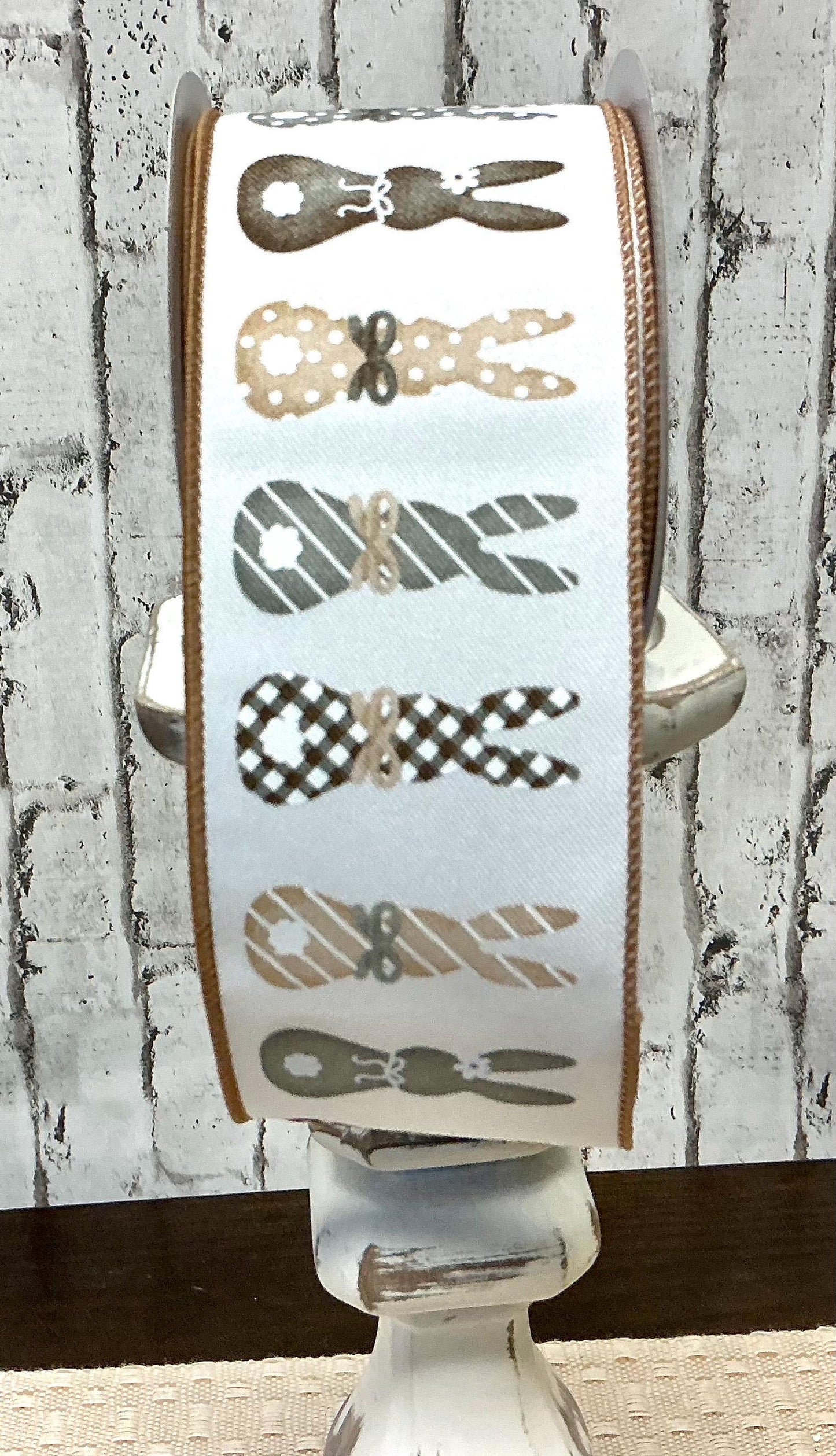 Bunny Silhouette Ribbon, 2.5” x 10YD, Wired, RGF155027