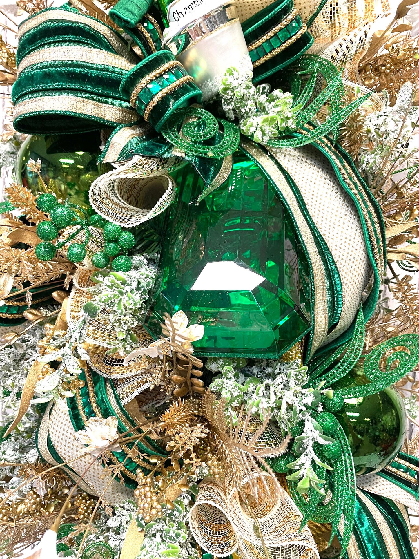 Emerald green Christmas swag, green and gold Christmas swag, Christmas swag, elegant glam  swag, free shipping.