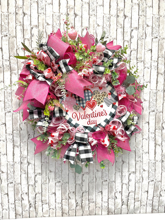 Valentines wreath, Valentines door decor, Valentines decor, porch decor, door decor, door wreath, gift, housewarming gift, birthday gift